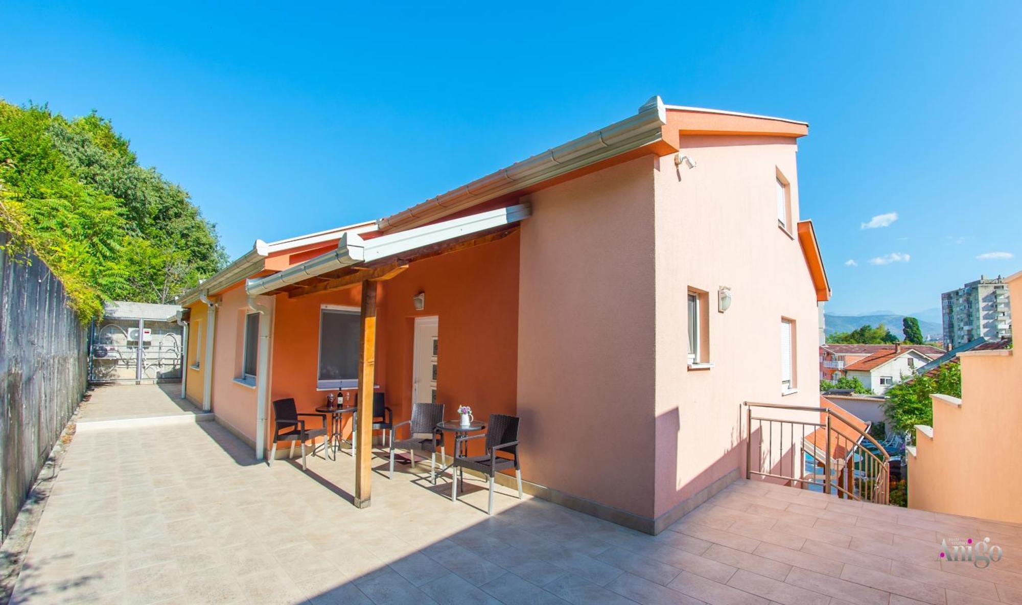 Apartments Enigma - With Private Parking Mostar Exterior foto